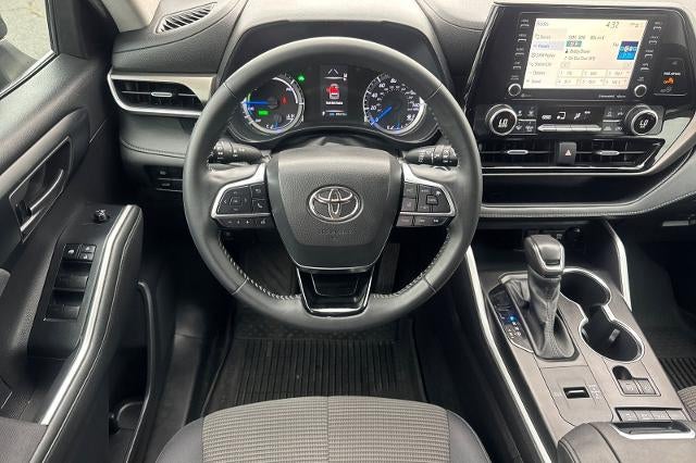 2021 Toyota Highlander Hybrid LE