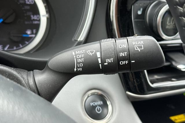 2025 Toyota Highlander Hybrid XLE