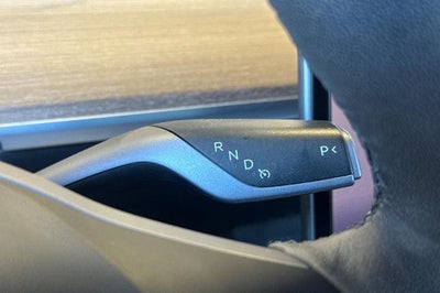 2025 Tesla Model Y Performance