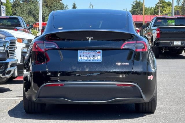2025 Tesla Model Y Performance