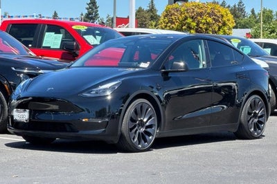 2025 Tesla Model Y Performance