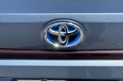 2022 Toyota Corolla Hybrid LE