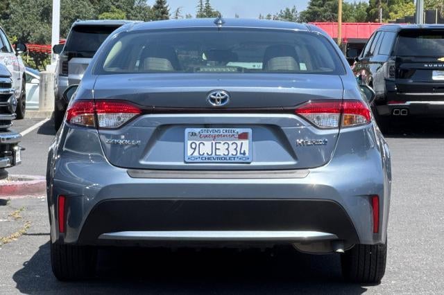 2022 Toyota Corolla Hybrid LE