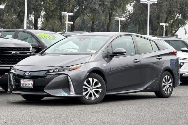2021 Toyota Prius Prime LE
