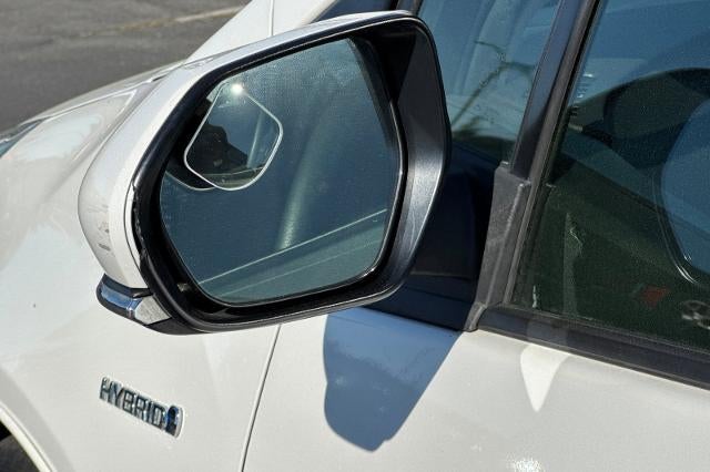 2018 Toyota Prius Two