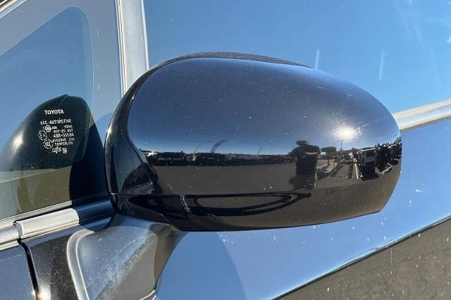 2015 Toyota Prius Four
