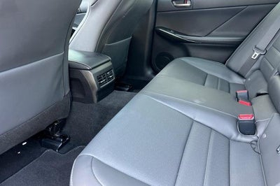 2024 Lexus IS IS 350 F SPORT Design