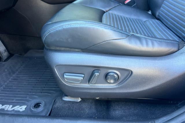 2020 Toyota RAV4 Hybrid XSE