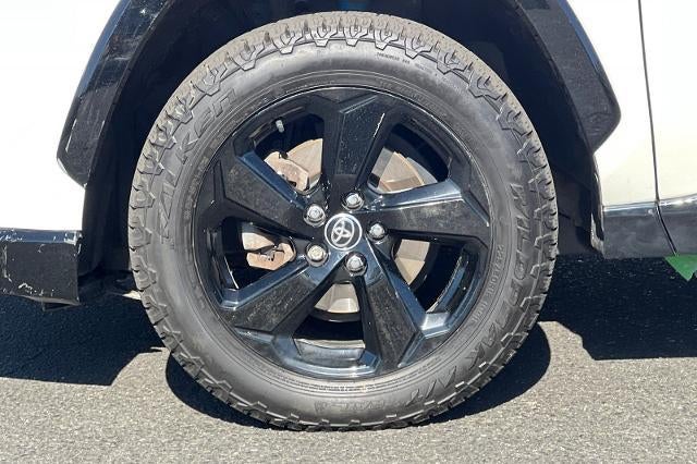 2020 Toyota RAV4 Hybrid XSE