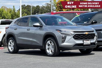 2024 Chevrolet Trax LS