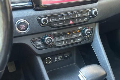 2017 Kia Niro Touring