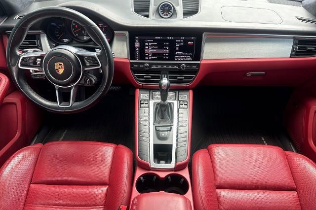 2021 Porsche Macan Turbo