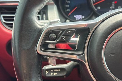 2021 Porsche Macan Turbo