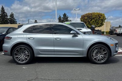 2021 Porsche Macan Turbo