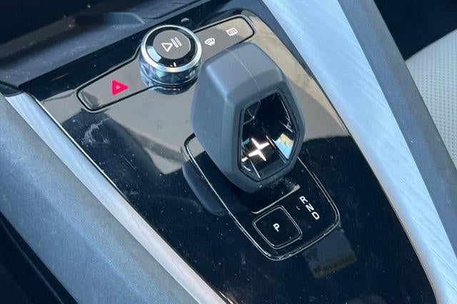 2023 POLESTAR 2 Base