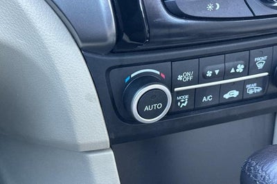 2017 Acura ILX w/Premium Pkg