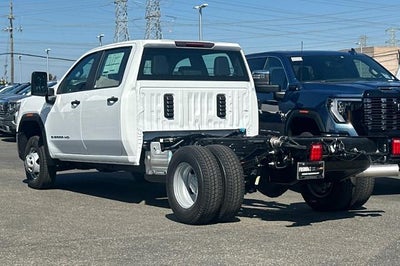 2026 GMC Sierra 3500 HD Chassis Cab Pro