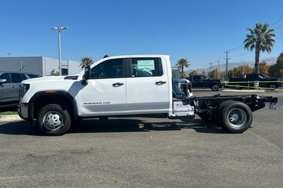 2026 GMC Sierra 3500 HD Chassis Cab Pro