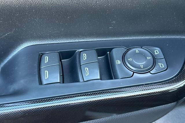2022 GMC Acadia AT4