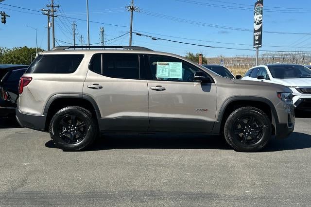 2022 GMC Acadia AT4