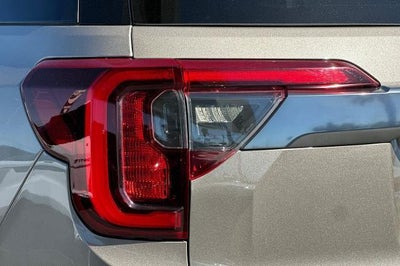 2022 GMC Acadia AT4