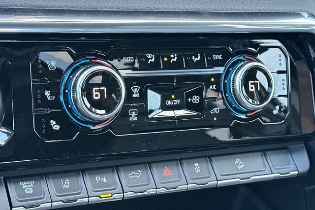 2025 GMC Sierra 2500 HD Denali