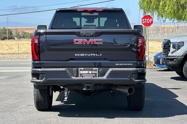 2025 GMC Sierra 2500 HD Denali