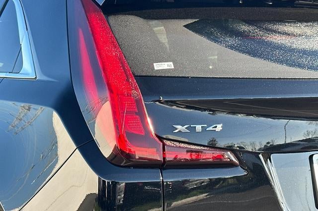 2022 Cadillac XT4 Luxury