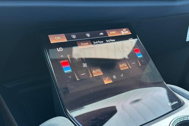 2026 Cadillac VISTIQ Premium Luxury
