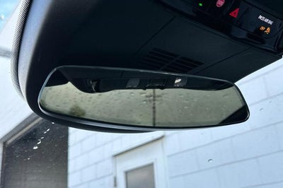 2025 Cadillac LYRIQ Luxury 1