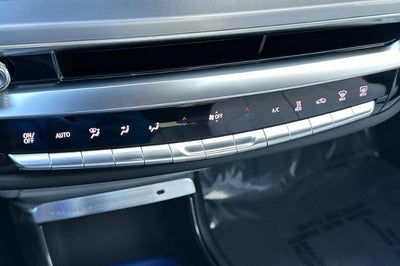 2025 Cadillac LYRIQ Luxury 1