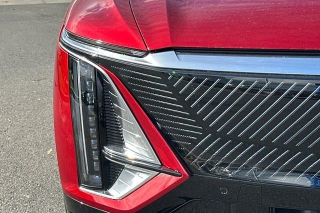 2025 Cadillac LYRIQ Luxury 1