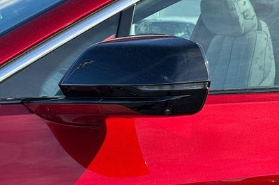 2025 Cadillac LYRIQ Luxury 1