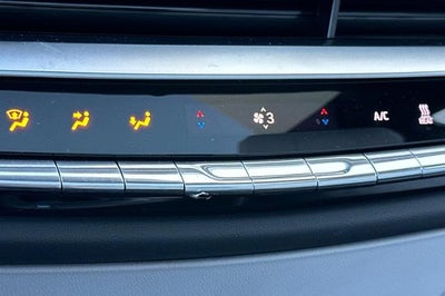 2025 Cadillac LYRIQ Luxury 1