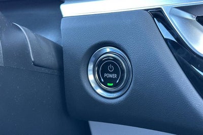 2025 Cadillac LYRIQ Luxury 1