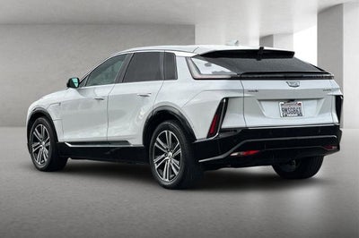 2024 Cadillac LYRIQ Luxury 1