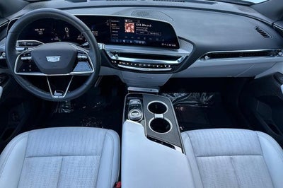 2024 Cadillac LYRIQ Luxury 1