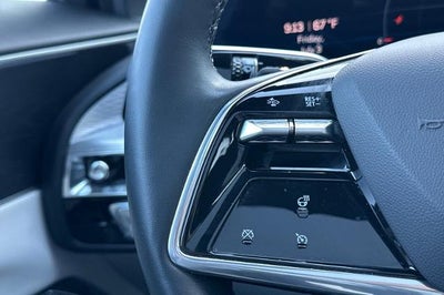 2024 Cadillac LYRIQ Luxury 1