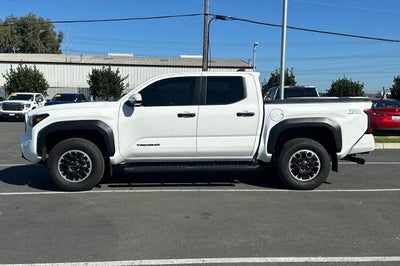 2025 Toyota Tacoma 4WD SR