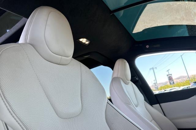 2022 Tesla Model X Plaid