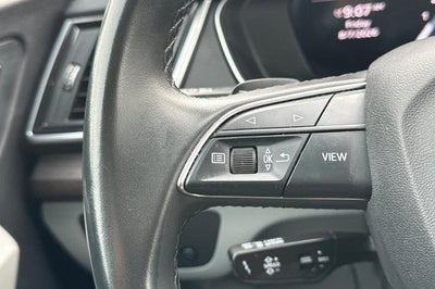 2022 Audi Q5 S line Premium Plus