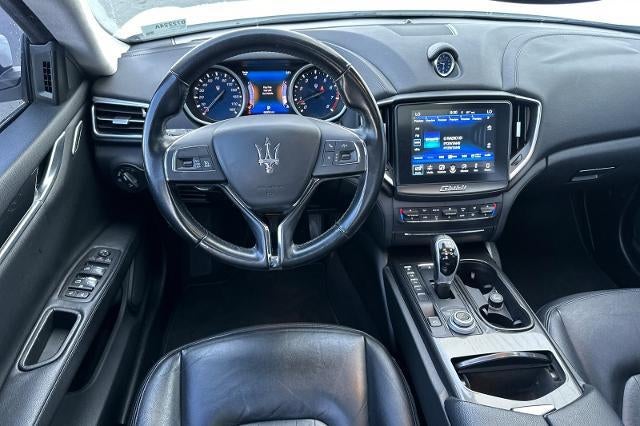 2017 Maserati Ghibli 