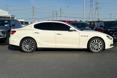 2017 Maserati Ghibli 