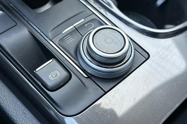 2017 Maserati Ghibli 