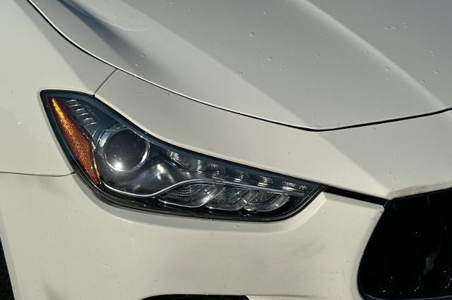 2017 Maserati Ghibli 