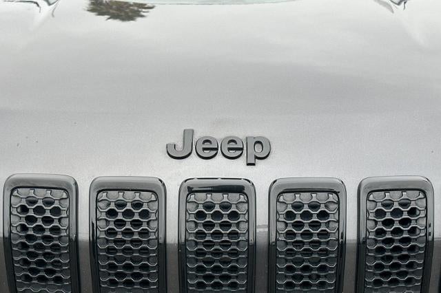 2023 Jeep Cherokee Altitude Lux 4x4