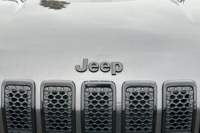 2023 Jeep Cherokee Altitude Lux 4x4
