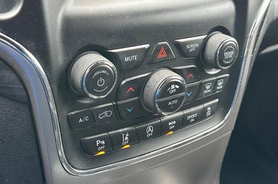 2021 Jeep Grand Cherokee Laredo E 4x4