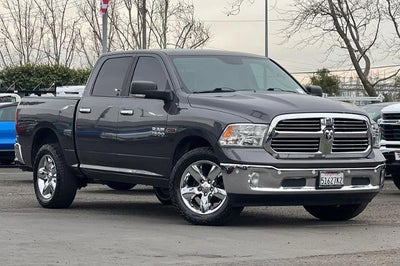 2017 RAM 1500 Big Horn Crew Cab 4x4 5'7" Box
