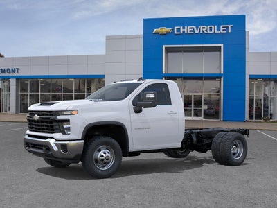 2025 Chevrolet Silverado 3500 HD Chassis Cab Work Truck